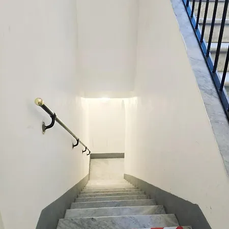 Blue&whiteapartment For 4-steps From Spanish Steps Apartamento *